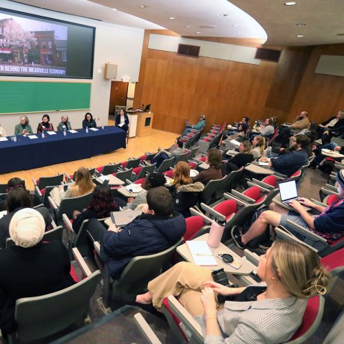 Allegheny College hosts “The Women Behind the Meadville Economy” panel discussion, Feb. 26, 2024. Photo by Ed Mailliard.
Panel: Women Behind Meadville Economy 2-26-24